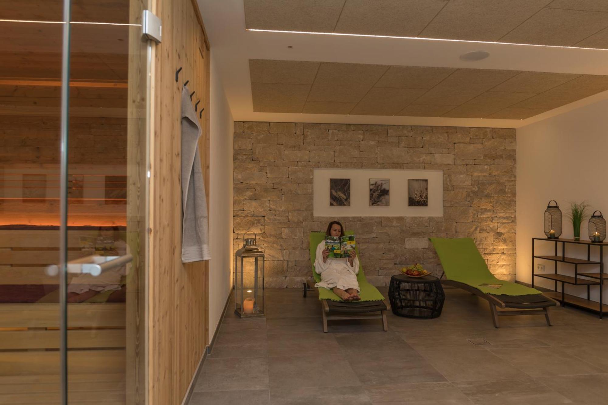 פפנהיים Hotel-Gasthof Zur Sonne מראה חיצוני תמונה