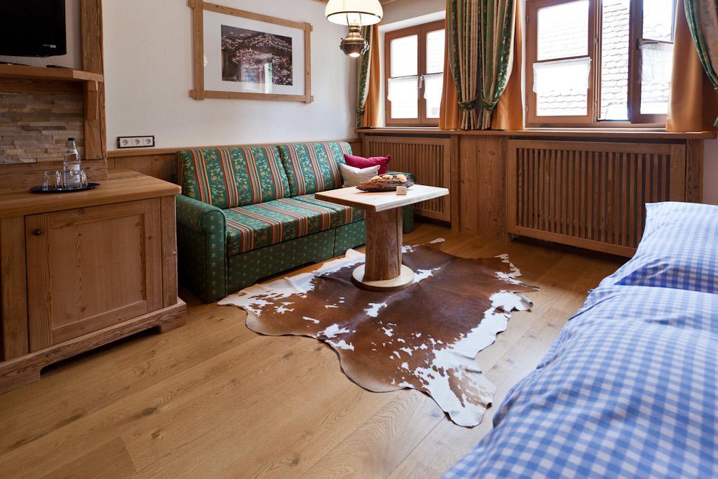 פפנהיים Hotel-Gasthof Zur Sonne מראה חיצוני תמונה